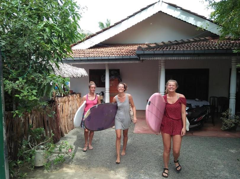 Helena Hostel Dikwella Εξωτερικό φωτογραφία